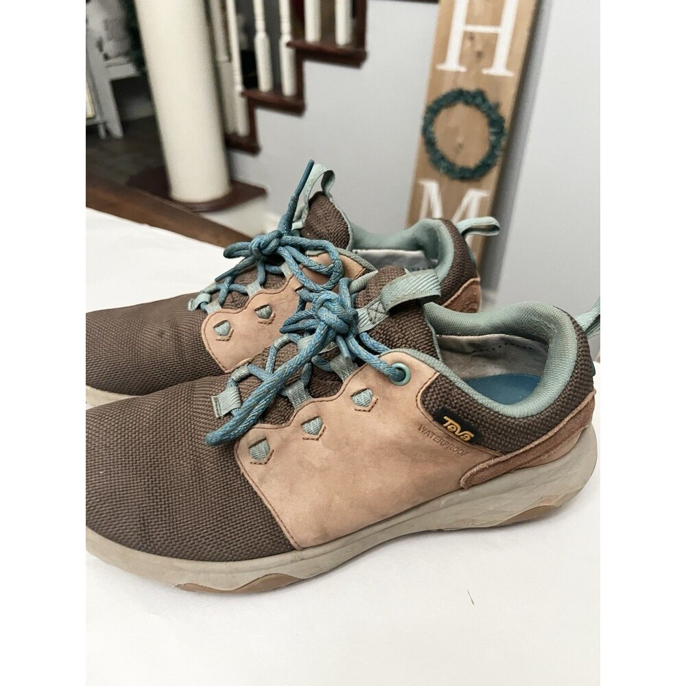 Teva Arrowood Venture WP Women's Size 8.5 Waterproof Hiking Sneakers Shoes Brown